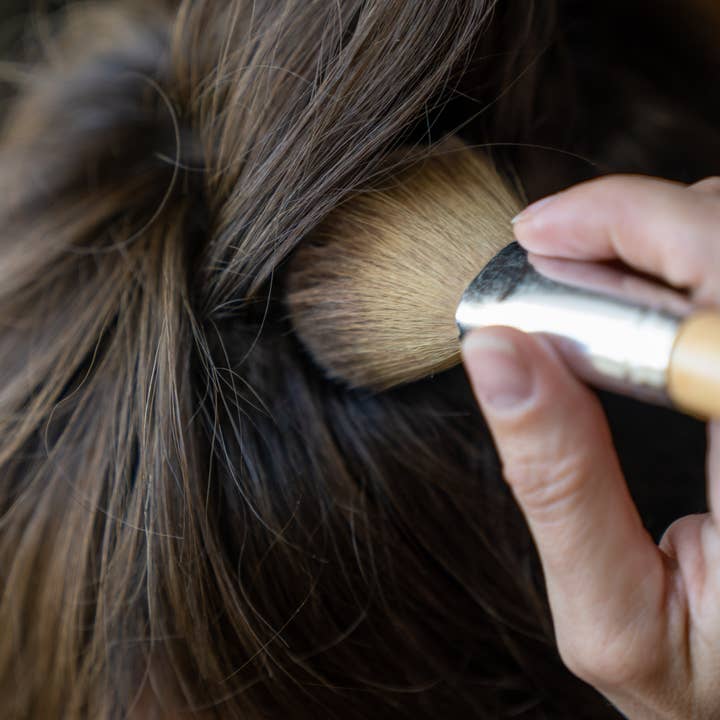 Fat and the Moon - Wholesale Dry Shampoo - Lavender and Cocoa Dry Shampoo2