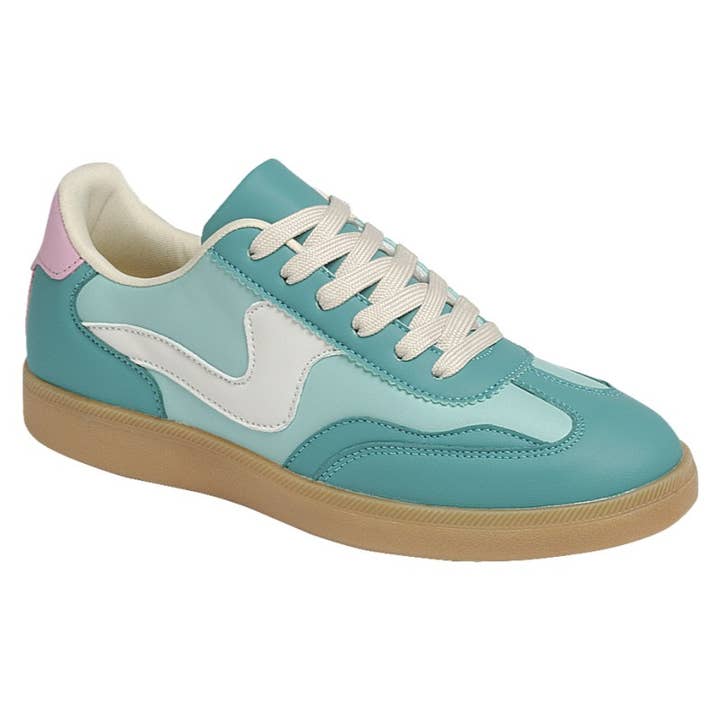 Bulk tennis shoes sales