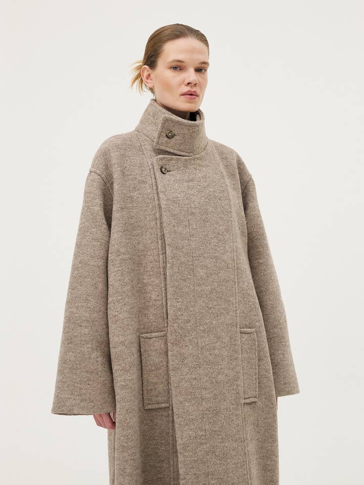 NOYOCO - Wholesale Coat - Women's - Hera Sand Coat8