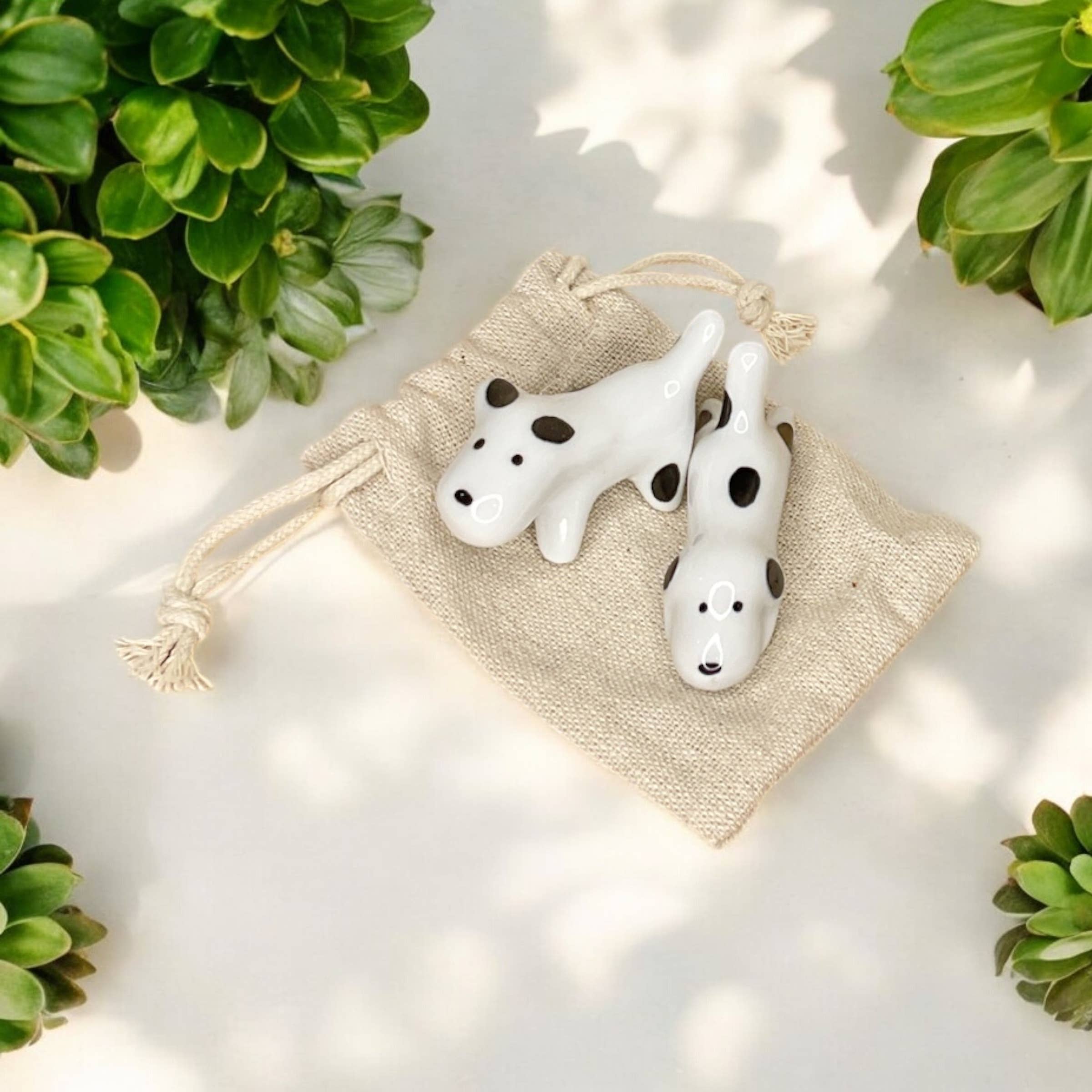 Bamboo Switch - Wholesale Chopsticks - 2x Porcelain Dog Chopstick Rest | Sushi Bestseller1