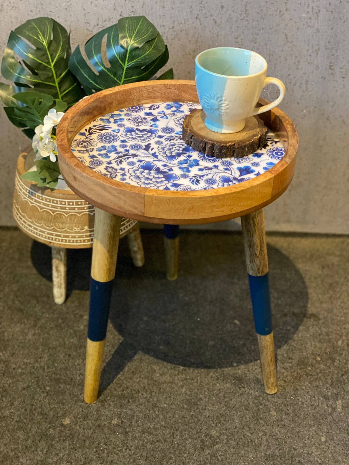 Hartsmede - Wholesale Side Table - Handmade Side Table Removable Legs Hummingbird Tray Table17