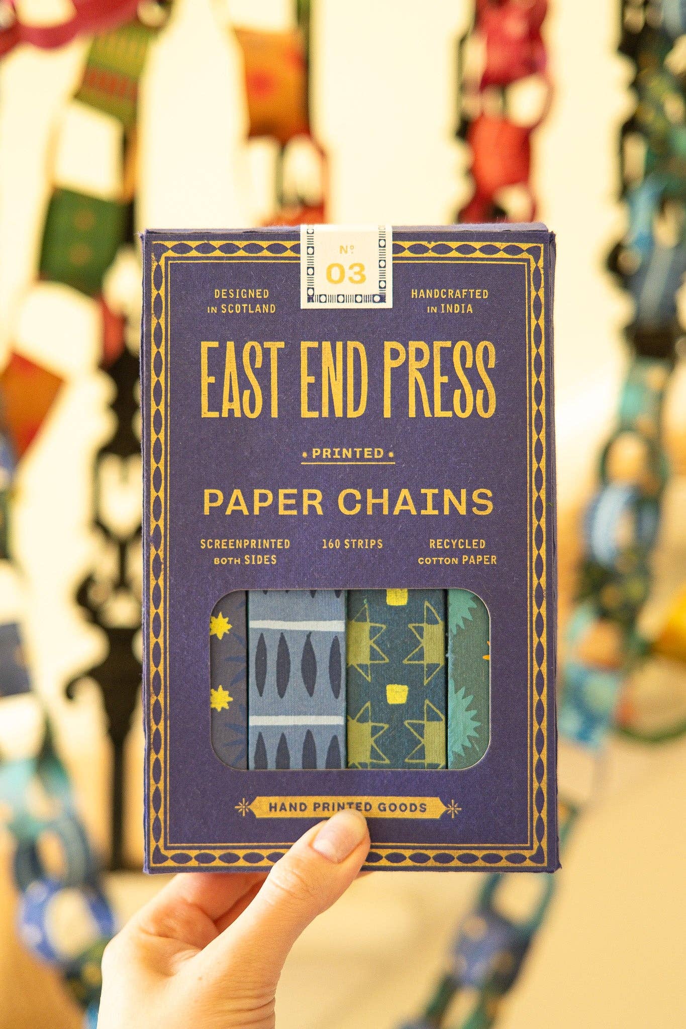 East End Press - Wholesale DIY Craft Kit - UK/EU: Blue and Yellow Paper Chain Kit3