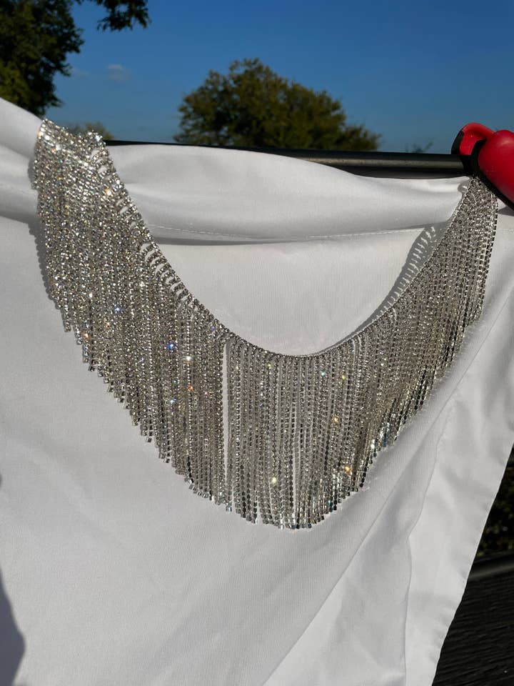 Garniture en strass pour la vente par Gato Denim