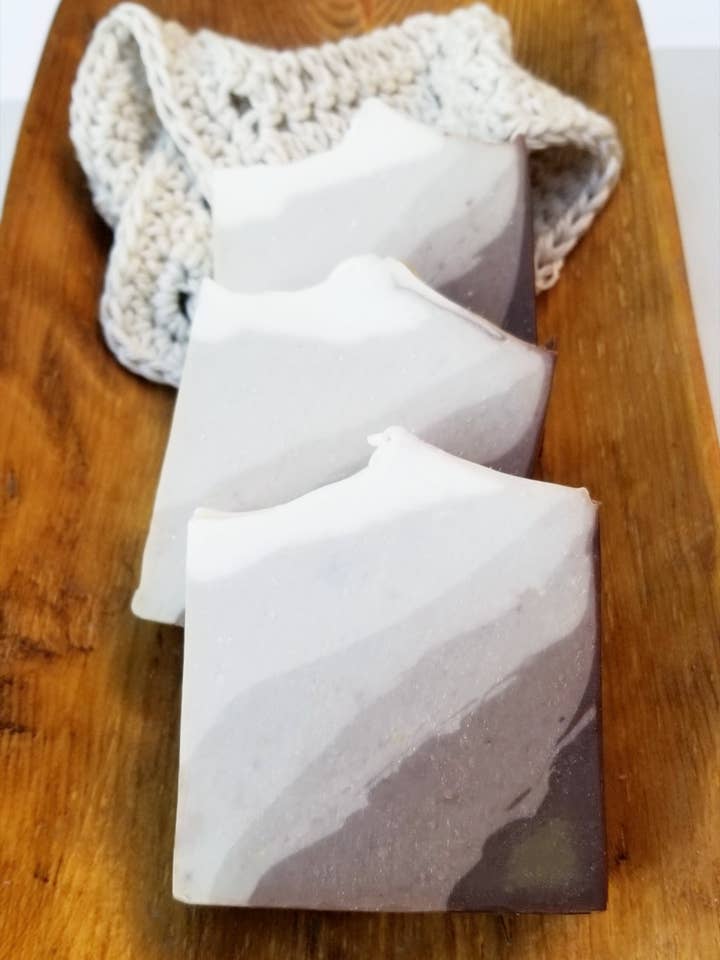 Cafe af Lait Bar Sæbe for engroshandel hos Hemp and Clay Soapery