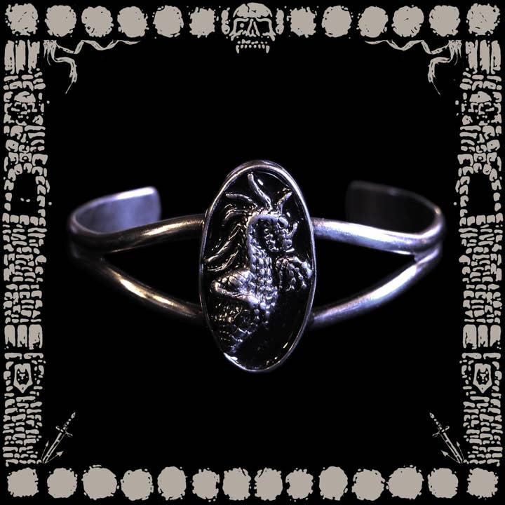 Vintage ovalt drakarmband för wholesale av Horrid Realm