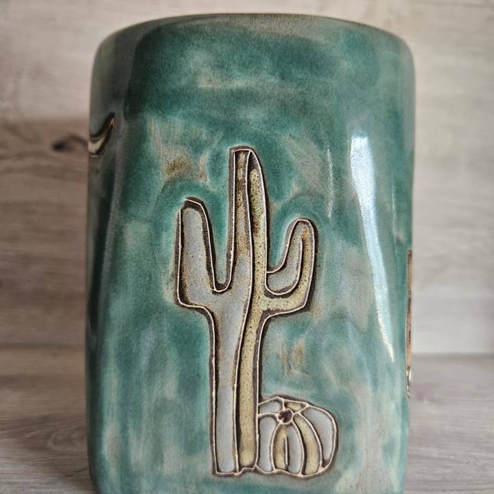 Galleyware - Wholesale Coffee Mug - Mara Stoneware Texas Wildlife Mug