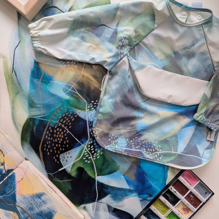 Micasso & Co - Wholesale Apron - Kids - Long-sleeve bib with integrated pocket2