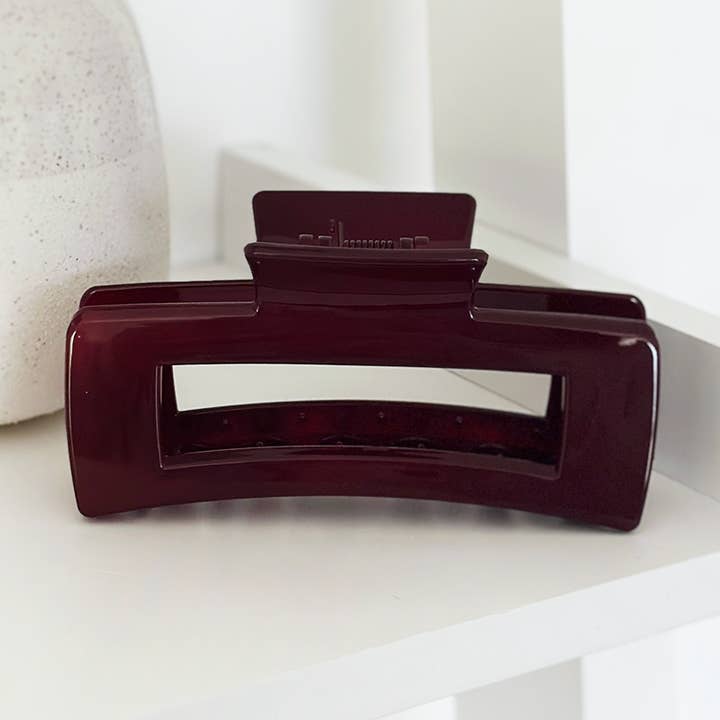 Clip ad artiglio quadrato bordeaux per la vendita all'ingrosso da parte di Coconut Lane