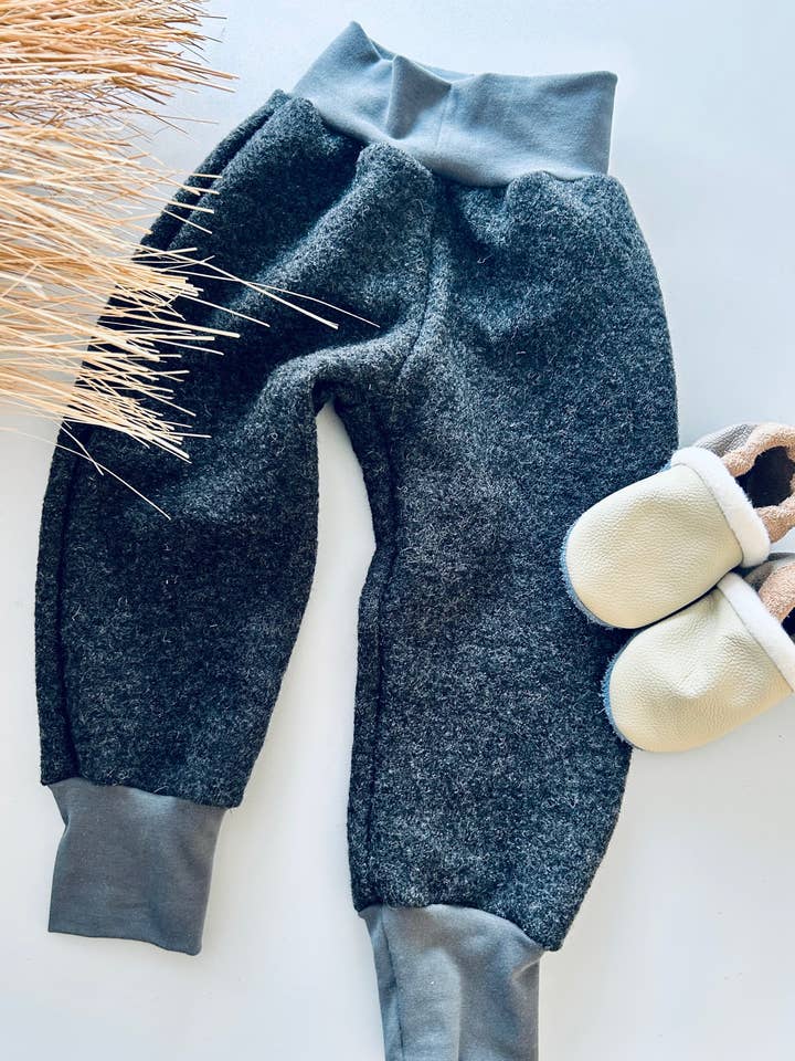 Küstenfieber® - Wholesale Pants - Kids - Growing wool walk pants for baby & child, camel beige9