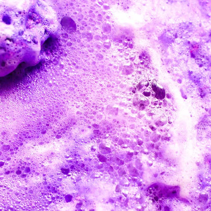 Lend Me Some Sugar Bath Company - Wholesale Bath Bomb/Fizz - Lavender Swirl Bath Bomb