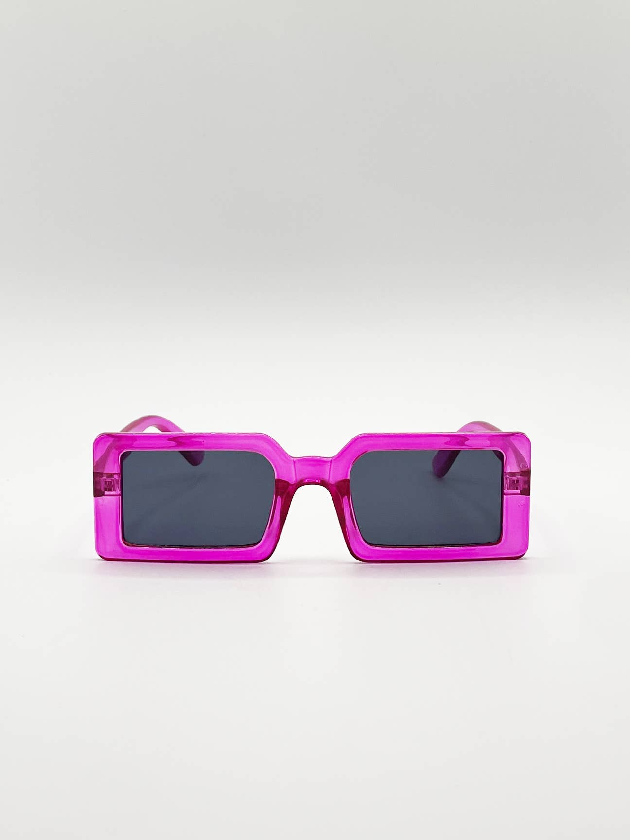 AFA COLLECTIVE – wholesale Sunglasses – Women's – Square Frame Sunglasses in Hot Pink with Black Lens