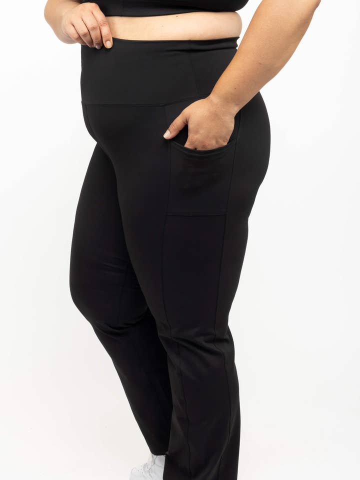 Pocket Straight Leggings - Black for wholesale by Superfit Hero