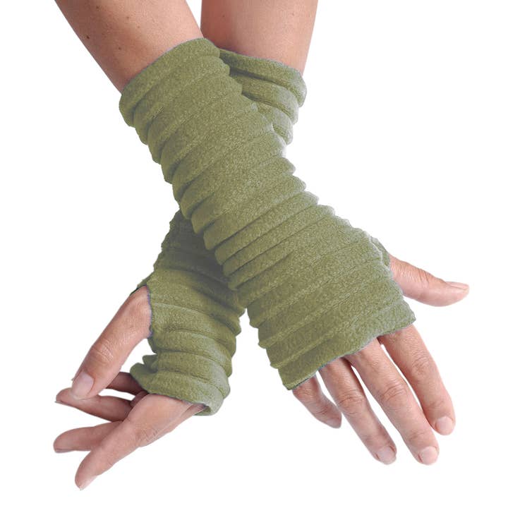 Gants sans doigts Wristees - Vert avocat pour la vente par Anna Falcke
