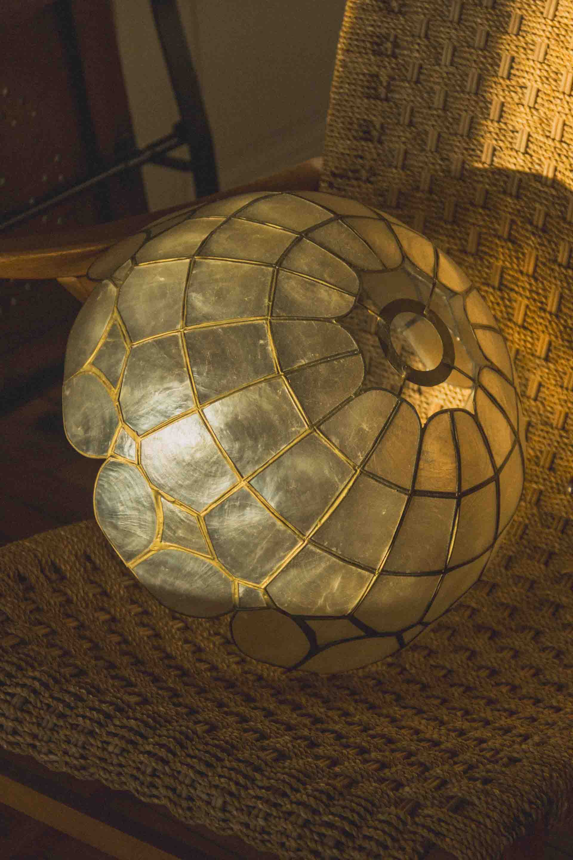 Eloge - Wholesale Chandelier/Hanging Light - Mother-of-pearl pendant6