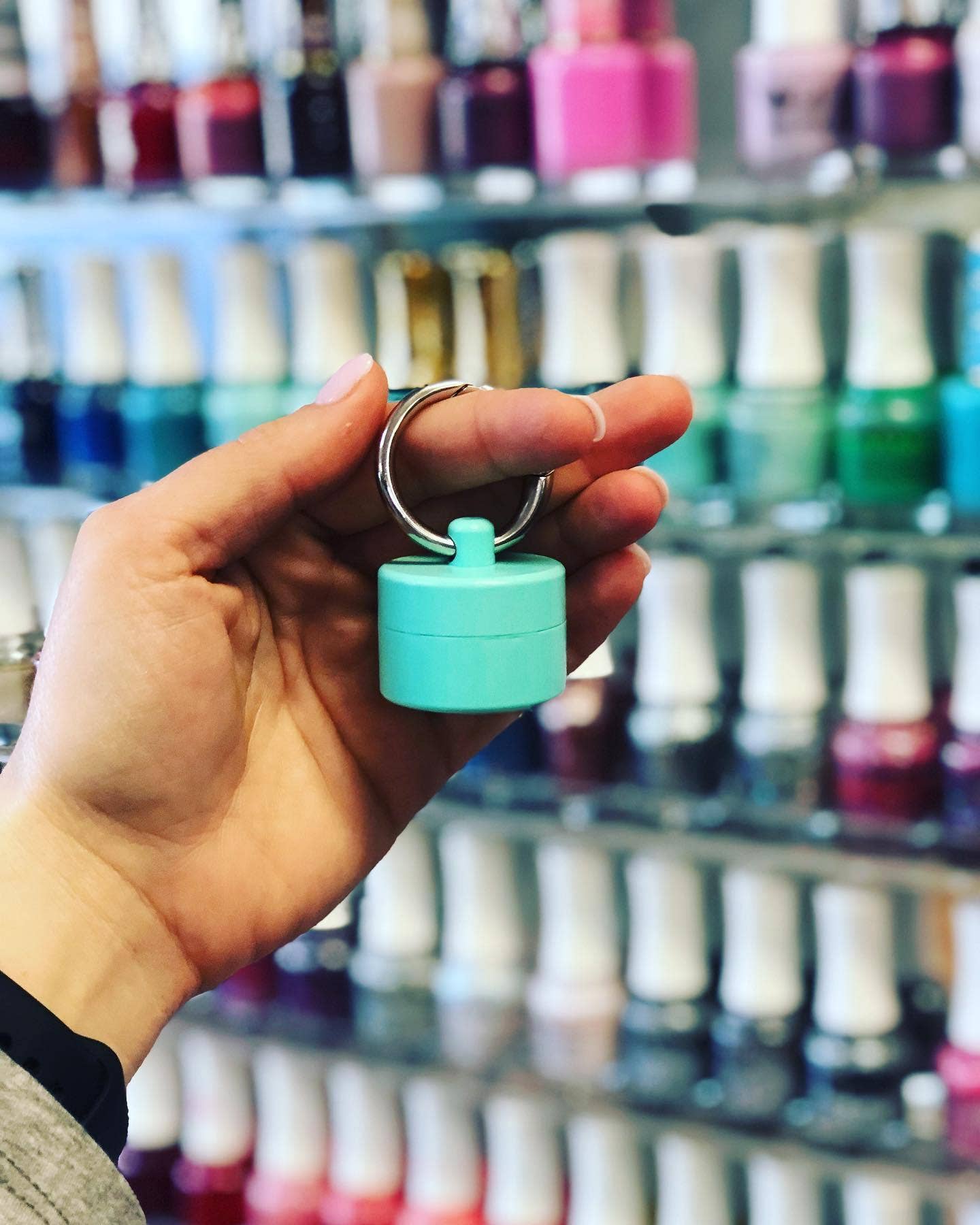 Lion Latch - Wholesale Jewelry Box/Organizer - Mint Lion Latch Jewelry/Pill Tote1