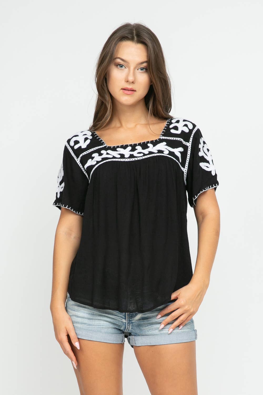 Raj Trading & Imports (USA) Inc. - Vente Chemisier – femme - Top brodé Sandy noir/blanc