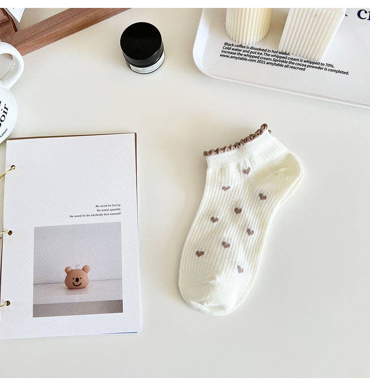 Funkyrel® Atzbranding Limited - Wholesale Socks - Women's - Rufia - Cute and Sweet Brown Bear Ankle Socks4