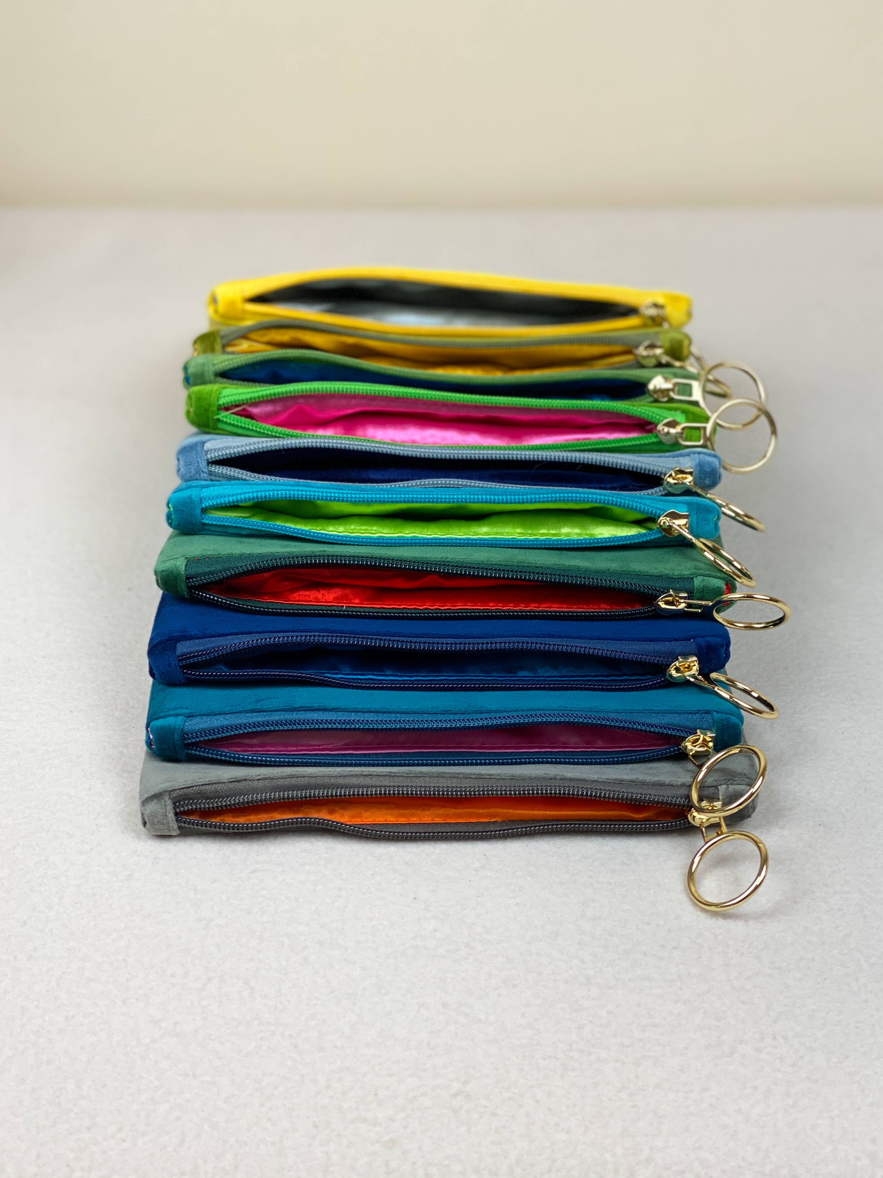 Herzilein-Wien GmbH - Venta al por mayor Bolsa para maquillaje - Bolsa de Navidad de Terciopelo para Coche - Neceser de Mujer18