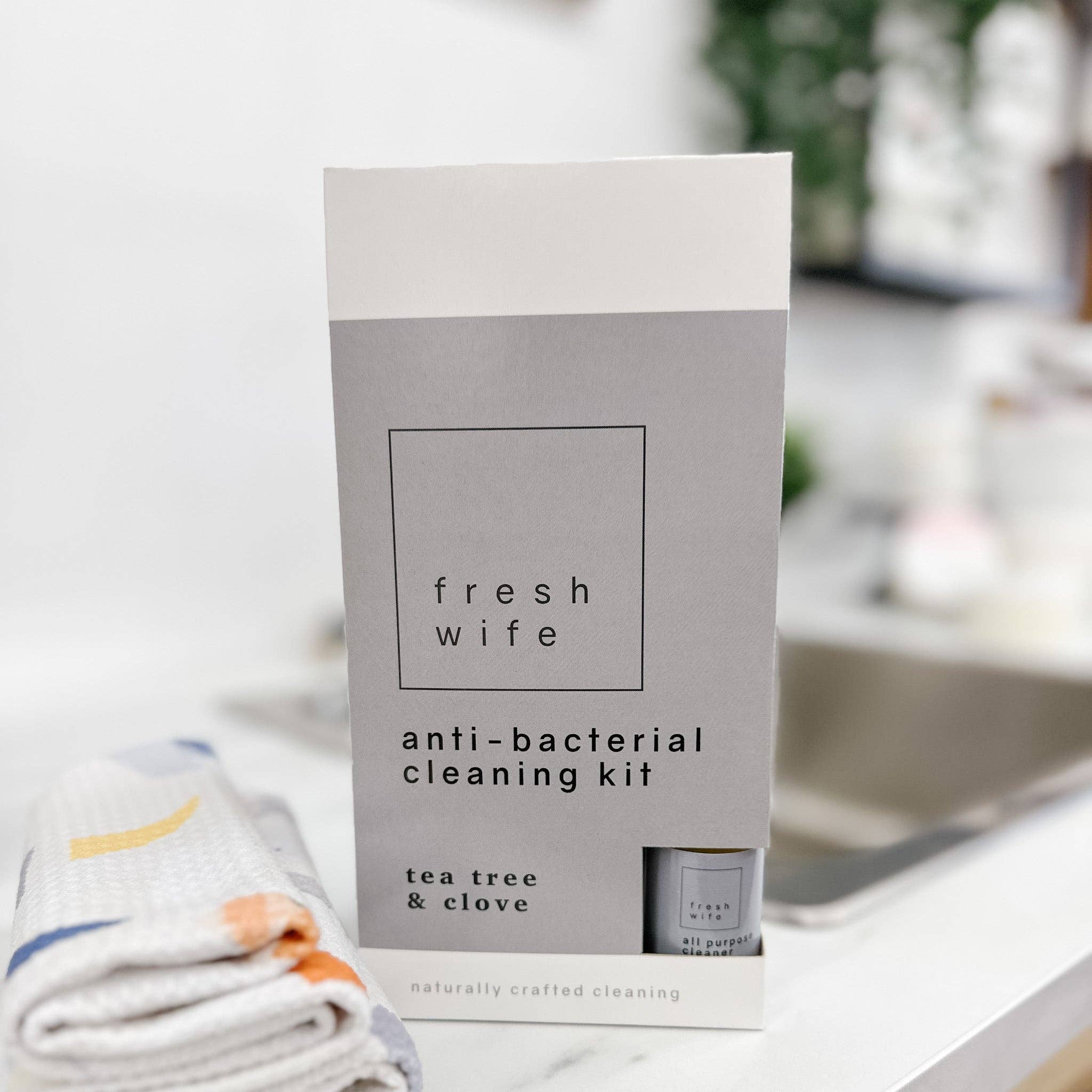 The Fresh Wife Soap Company – wholesale All-purpose cleaning spray – Tea Tree & Clove All Purpose Cleaner Kit2