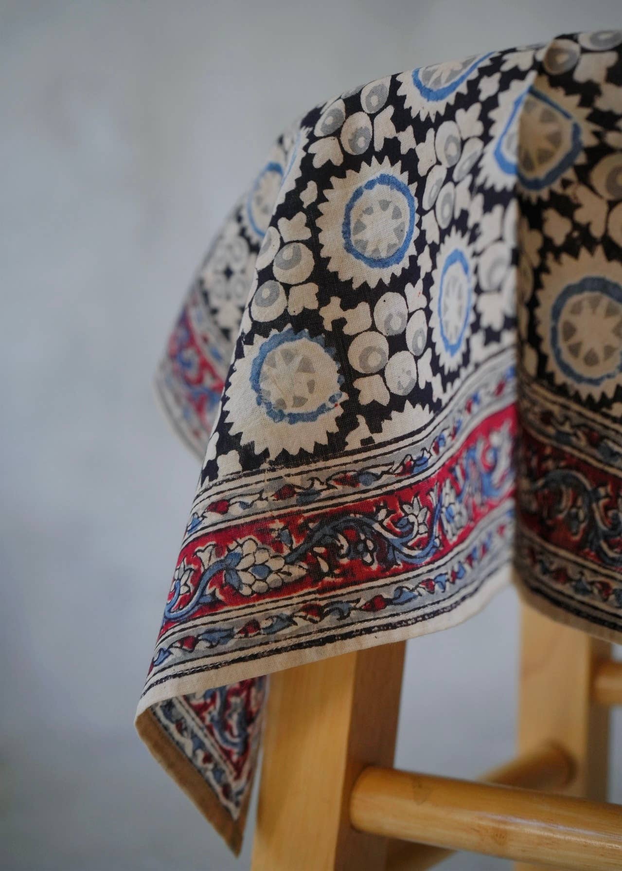 White Lotus Fashions - Vendita all'ingrosso Bandana - Donna - Blue Moon - Bandana in cotone Kalamkari - KK14587