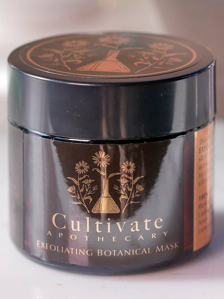 Masque exfoliant à l'argile de rose pour la vente par Cultivate Apothecary