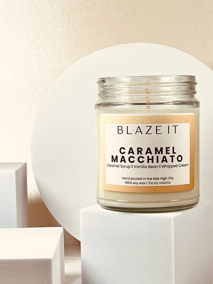 Candela in cera di soia Caramel Macchiato per la vendita all'ingrosso da parte di Blaze It