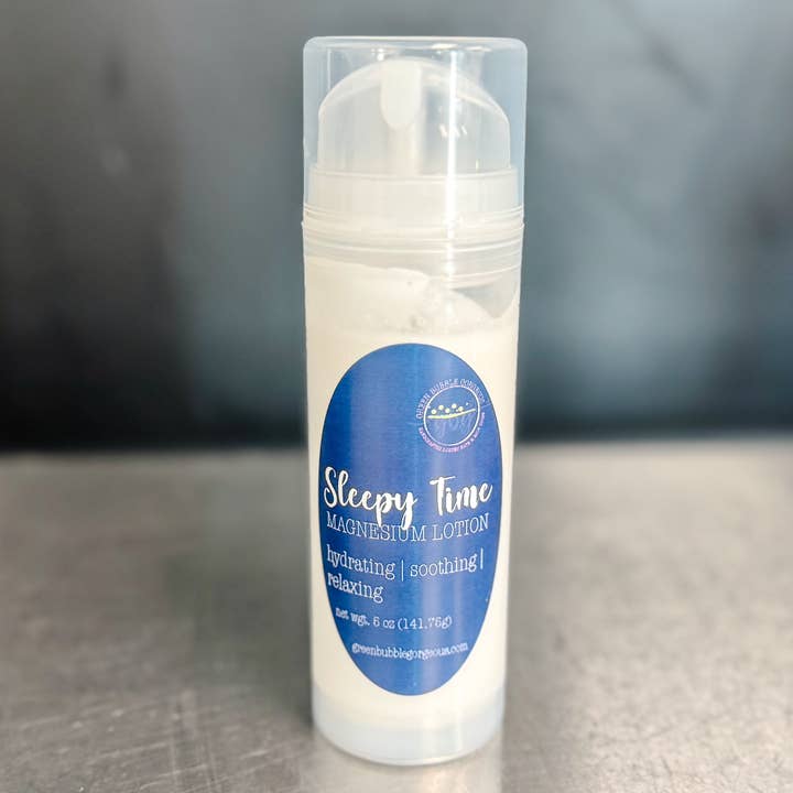 Lotion au Magnésium Sleepy Time - Mélange d'Huiles Essentielles pour la Relaxation & un Meilleur Sommeil pour la vente par Green Bubble Gorgeous
