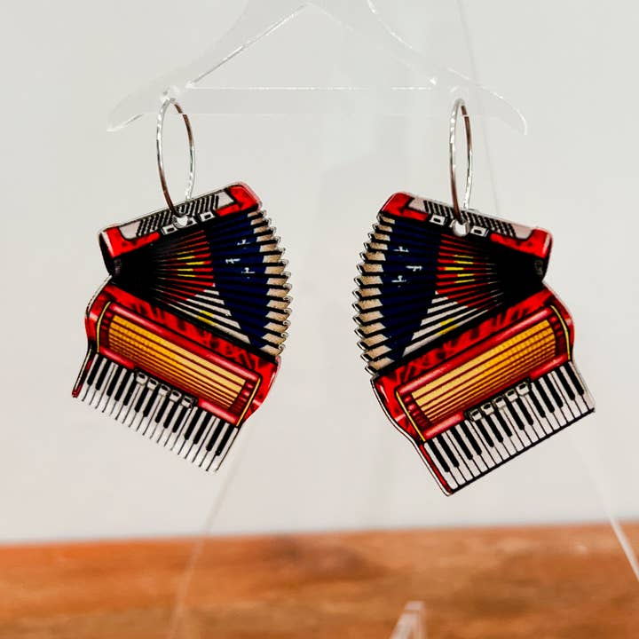Aaron Grey Co - Wholesale Dangle Earrings - Accordion Studs & Dangles