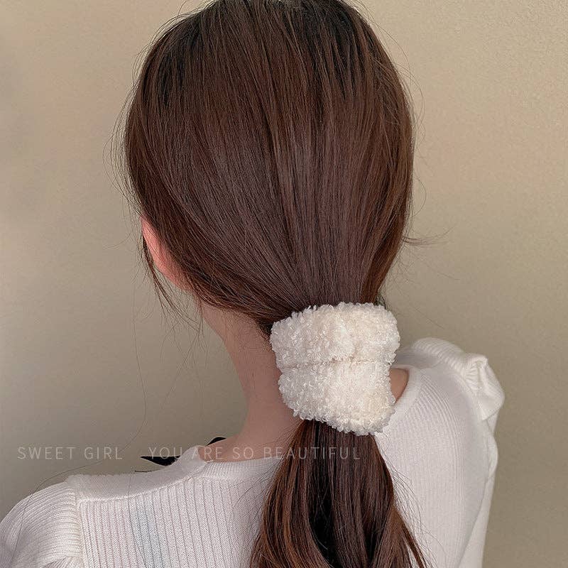 AK Brand – wholesale Scrunchie - Women’s – Cream and White Colored Scrunchy Variety5