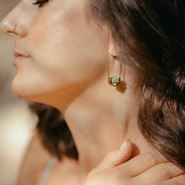 Found & Feral - Wholesale Dangle Earrings - Belen Minimalist Earring - Prehnite
