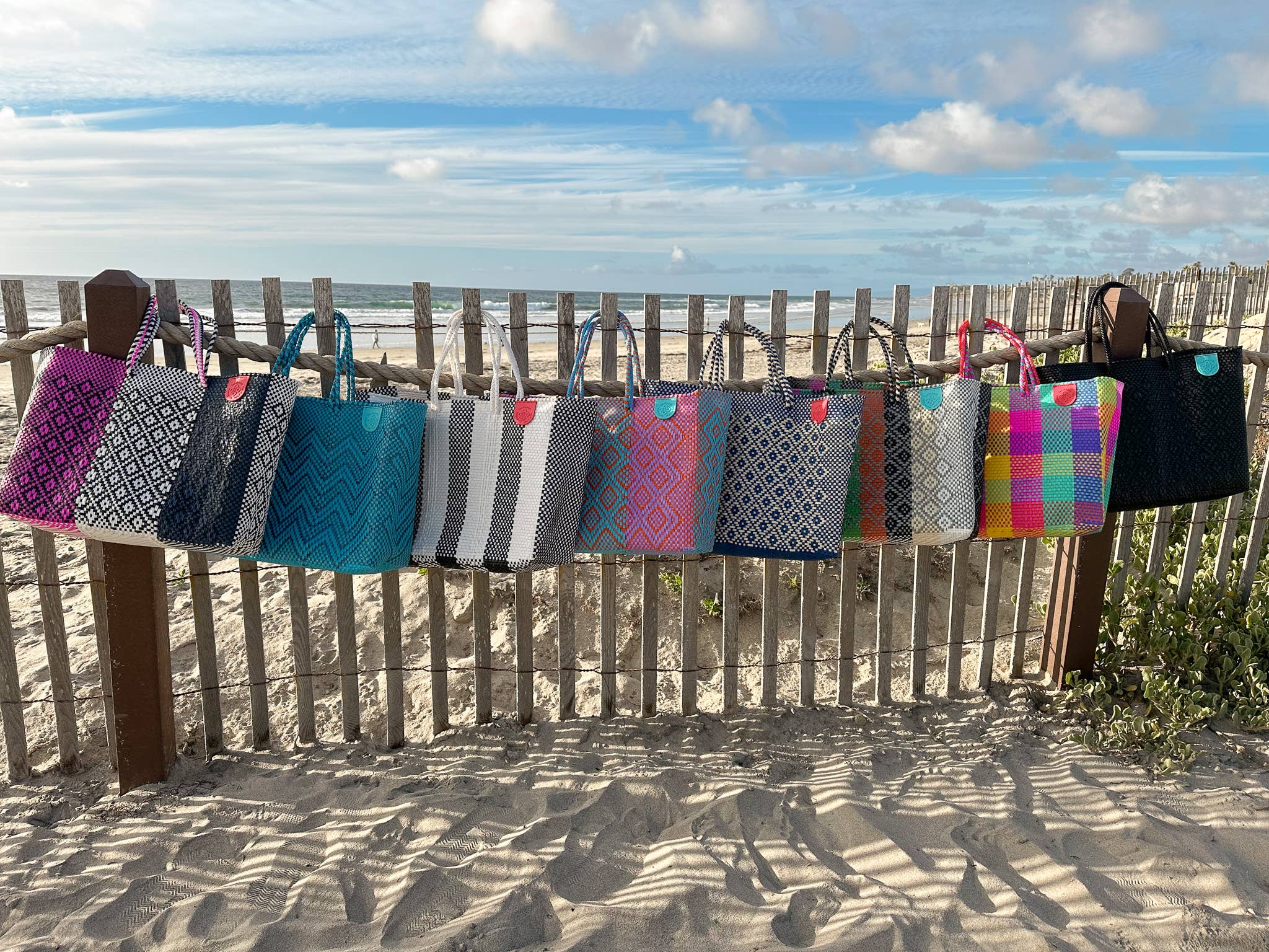 Tin Marin - Wholesale Tote Bag - Women's - All Black Recycled Plastic Beach Woven Super Tote7