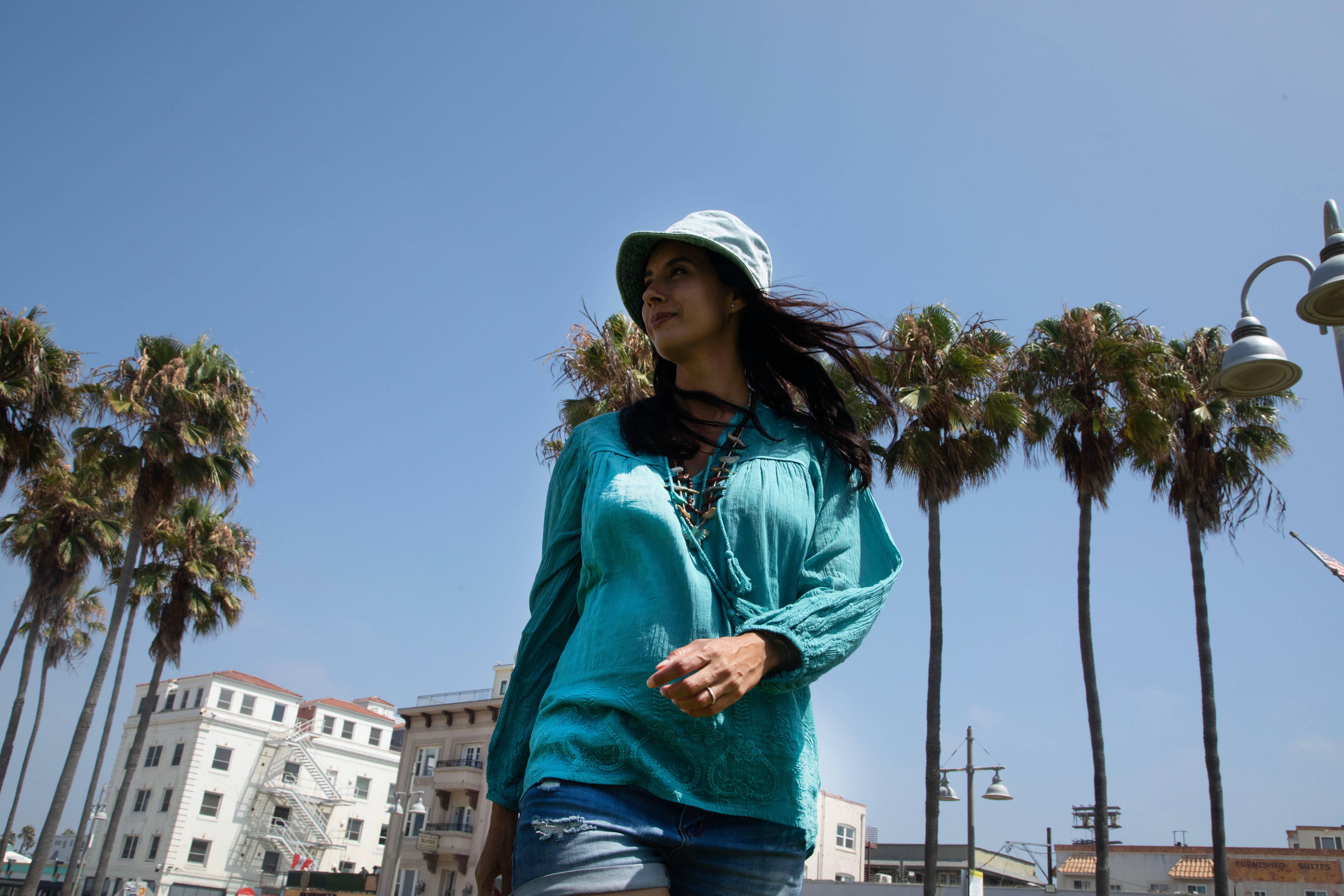 Blue Boheme - Vendita all'ingrosso Camicetta - Donna - Blusa ricamata Serenity Emerald2