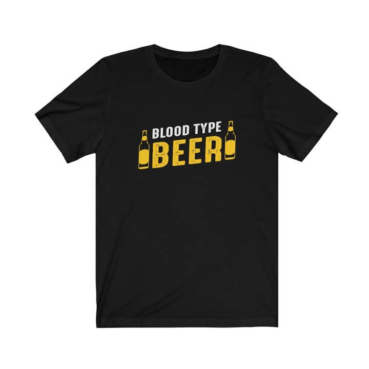 T-shirt à boire du type sanguin de bière pour la vente par Luluizy Designs Co.
