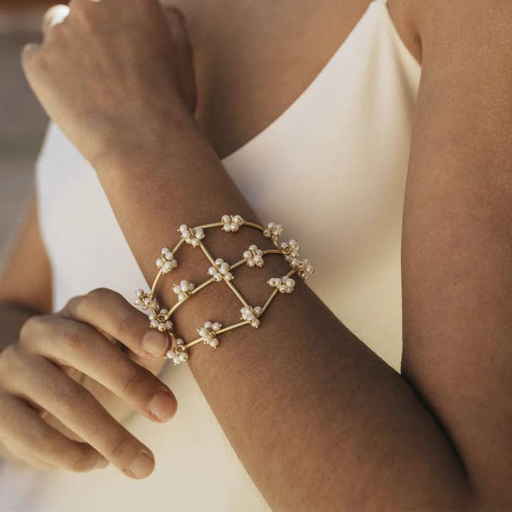 Empress Pearl Bracelet for wholesale by ACUS