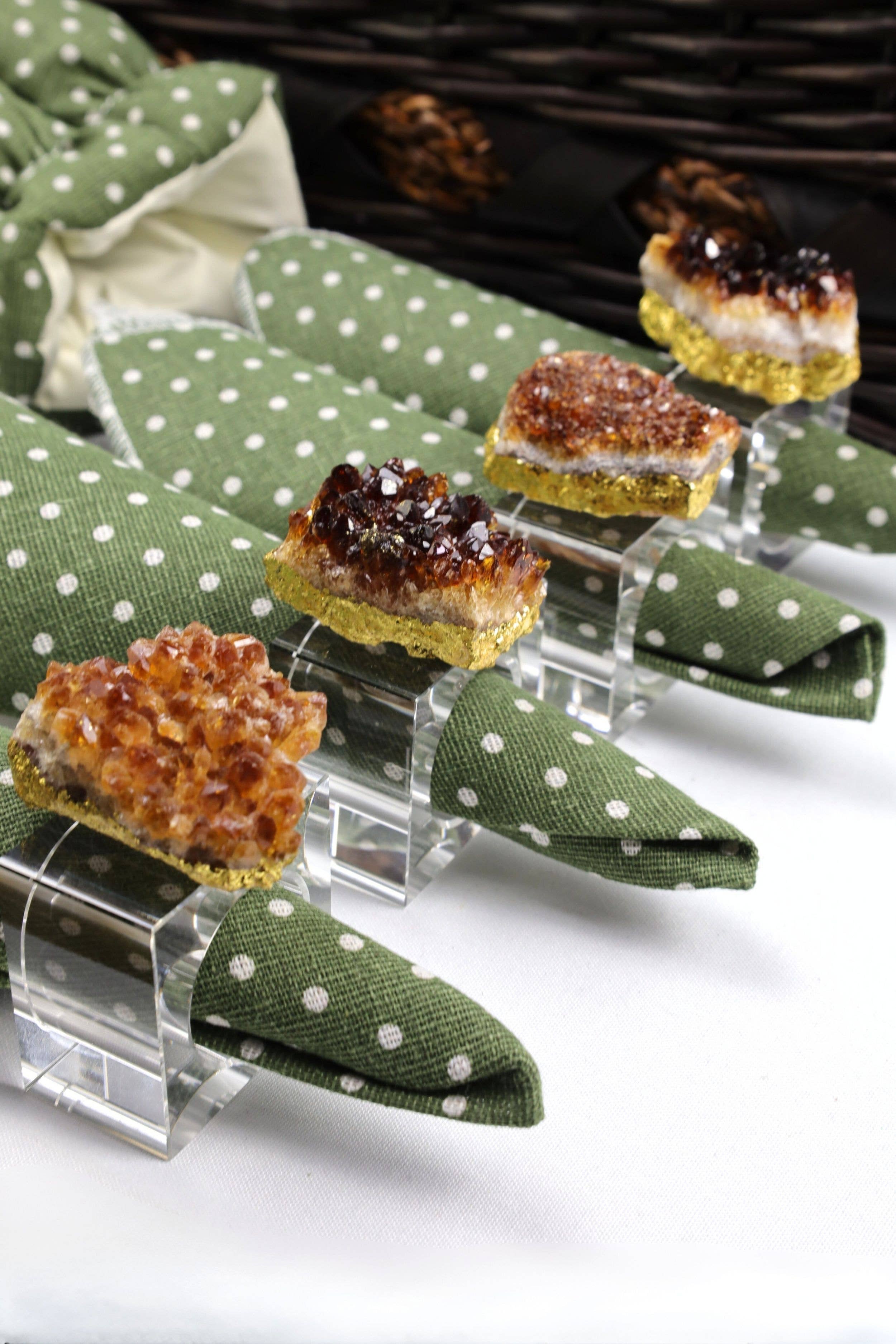 PIETRA DI CASA – wholesale Picknickkorg – Picknickkorg för 4 personer med mörkbrun rotting - Picnic Basket 142