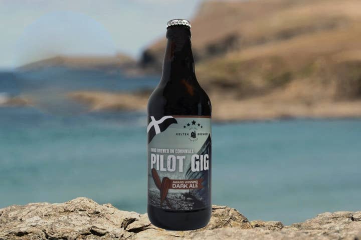 Keltek Cornish Brewery Ltd – wholesale Beer – Pilot Gig 5.2% Dark Ale0