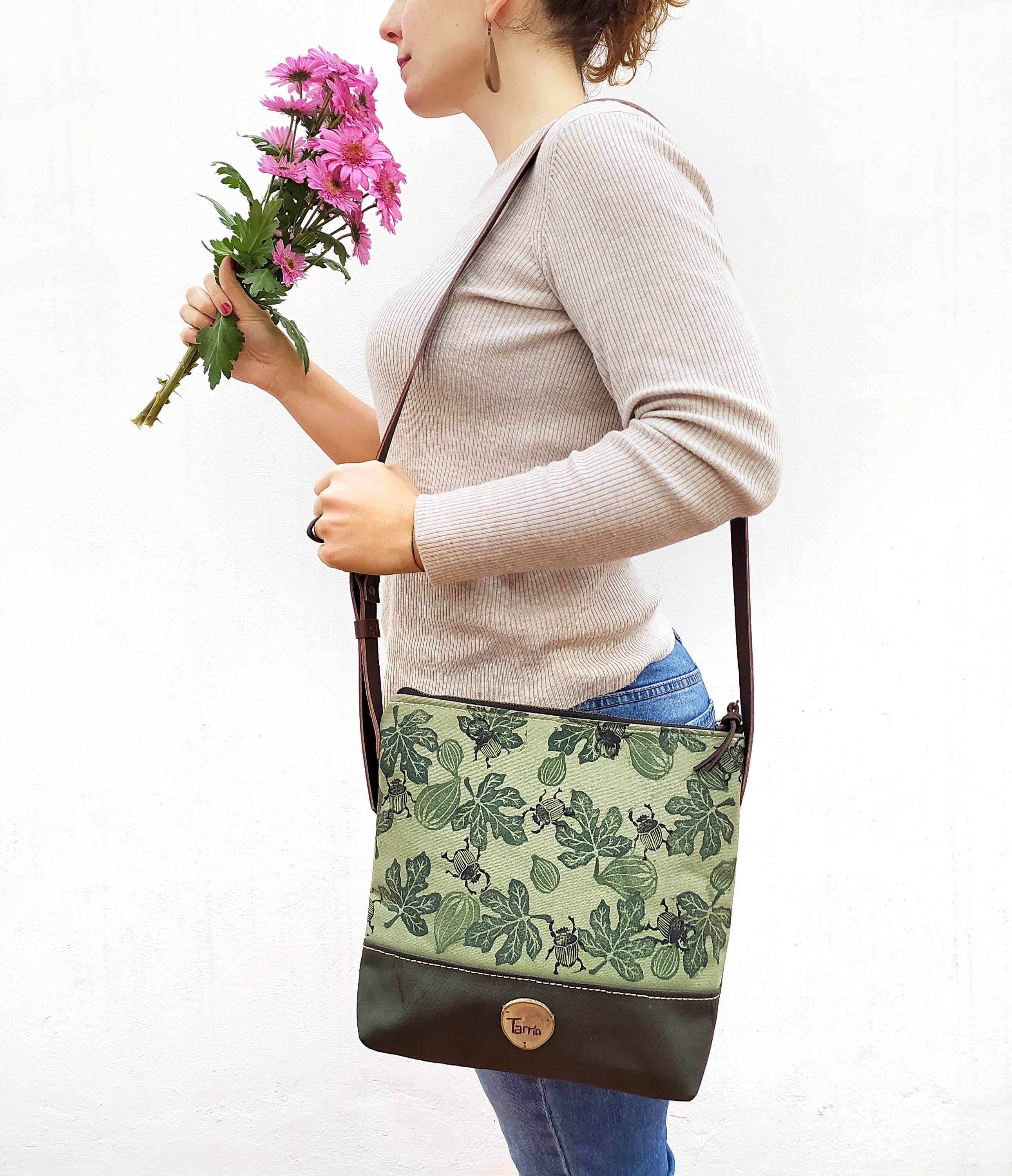 Made in Tarrío - Wholesale Shoulder Bag - Women's - Shoulder bag “Beetles and Leaves”, printed3
