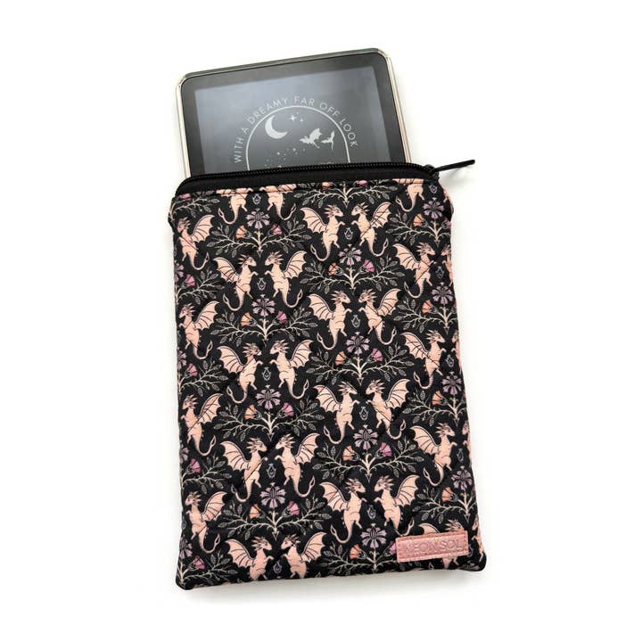 Housse Kindle | dragons floraux pour la vente par NEON SOL