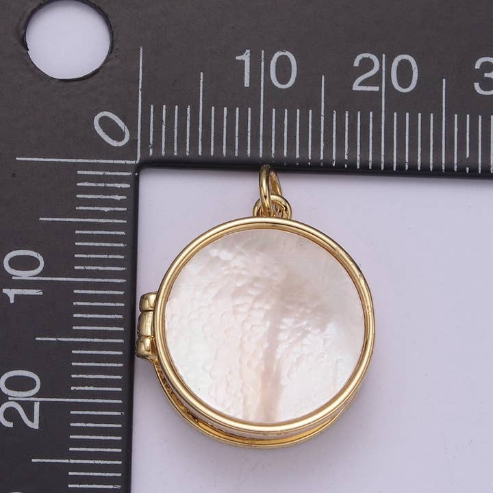 Aim Eternal - Wholesale Locket necklace - Pearl Locket Charm Necklace 14k Gold Filled Round Locket for Photo Necklace • Pearl Jewelry Supply W-1924