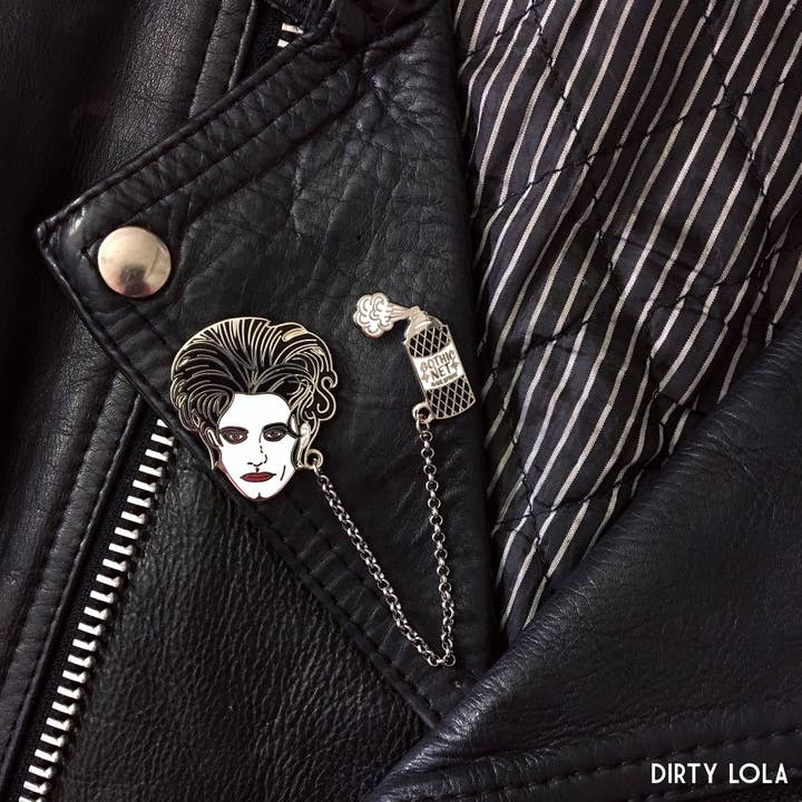 Dirty Lola - Wholesale Lapel Pin/Button - GOTHIC NET - ENAMEL PIN - LAPEL PIN SET