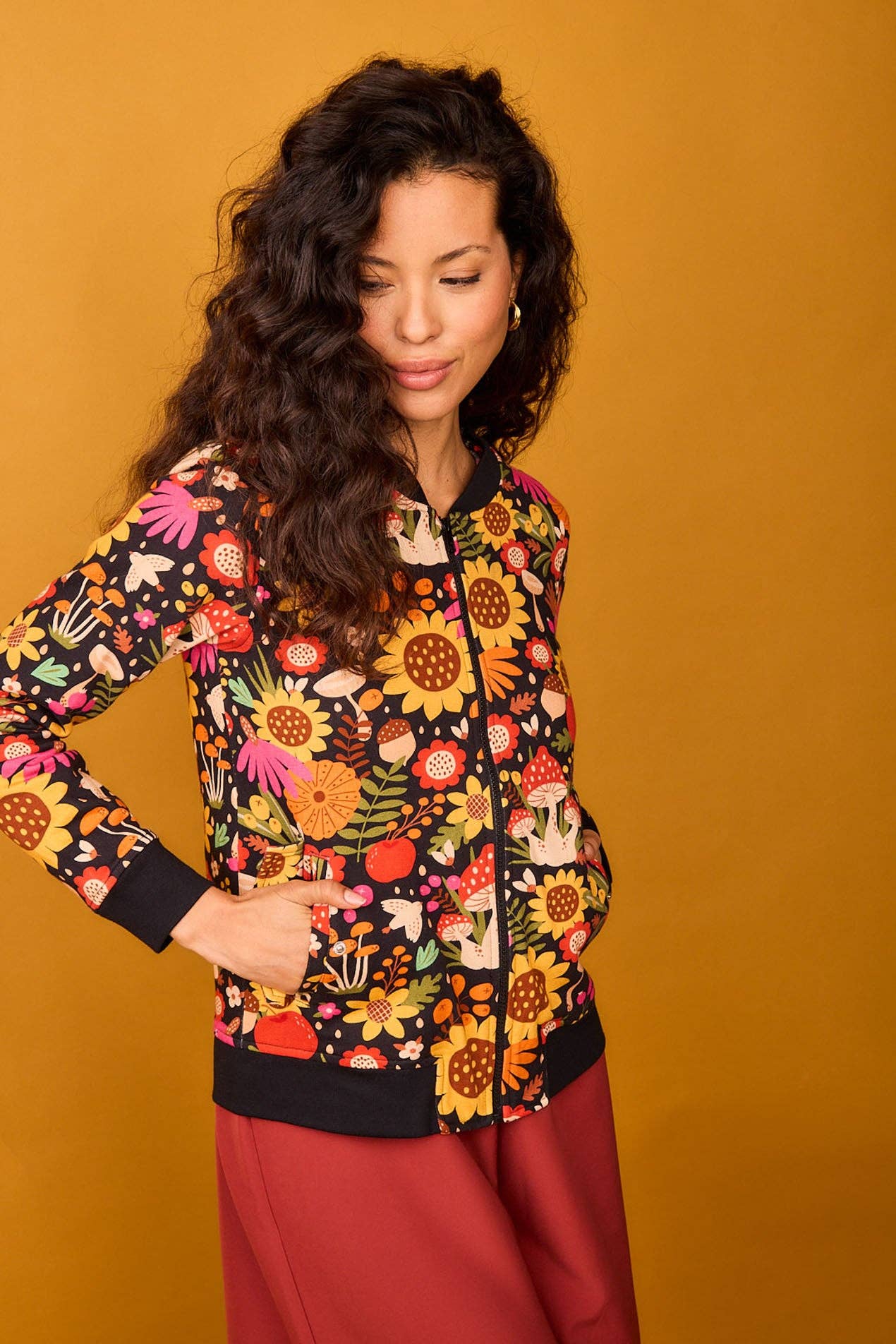 Smile - Wholesale Bomber Jacket - Women's - White Sunflower Forest Bomber0