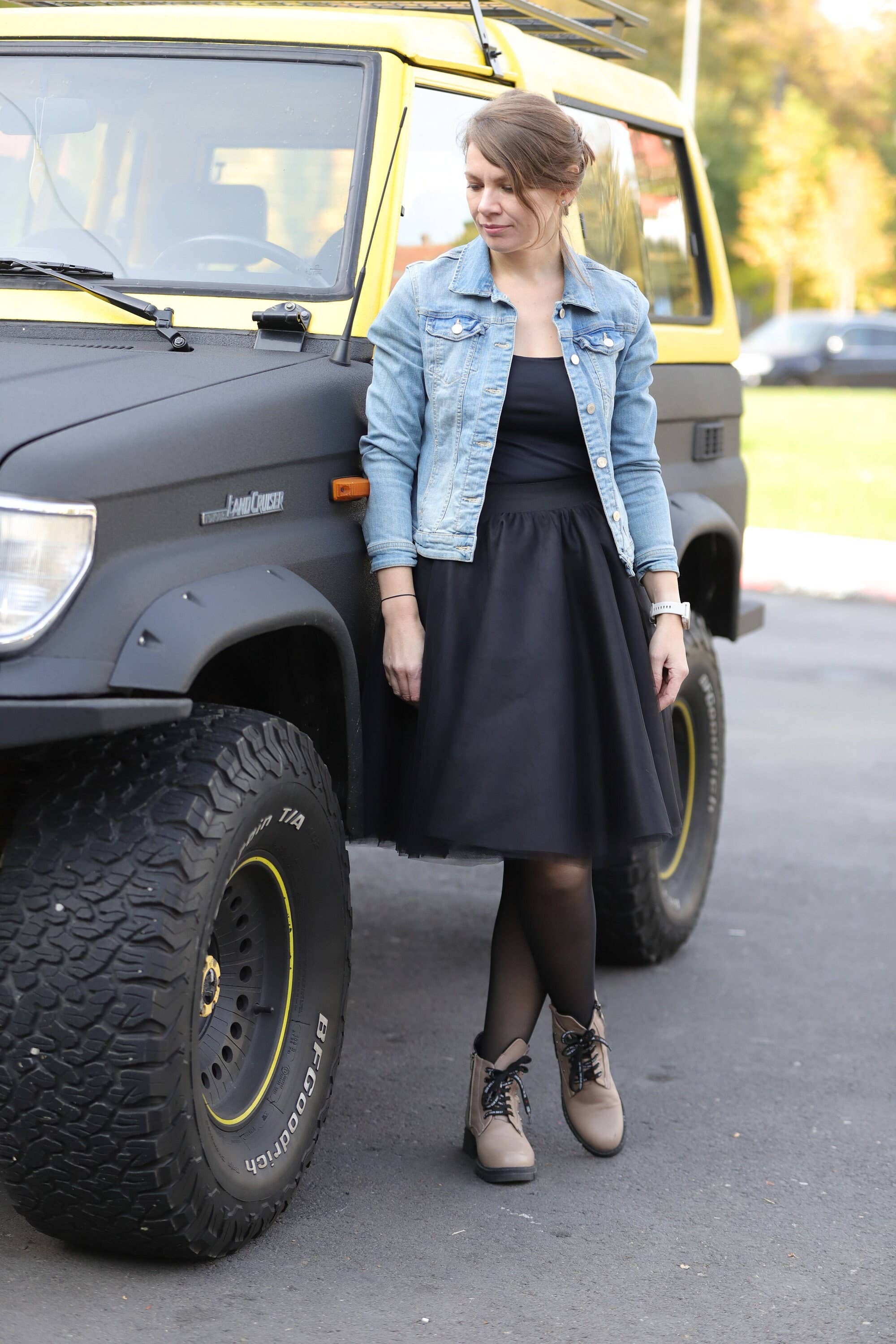 Dumpi Boutique - Wholesale Skirt - Women's - Woman Black 6 Layer Tulle Skirt0