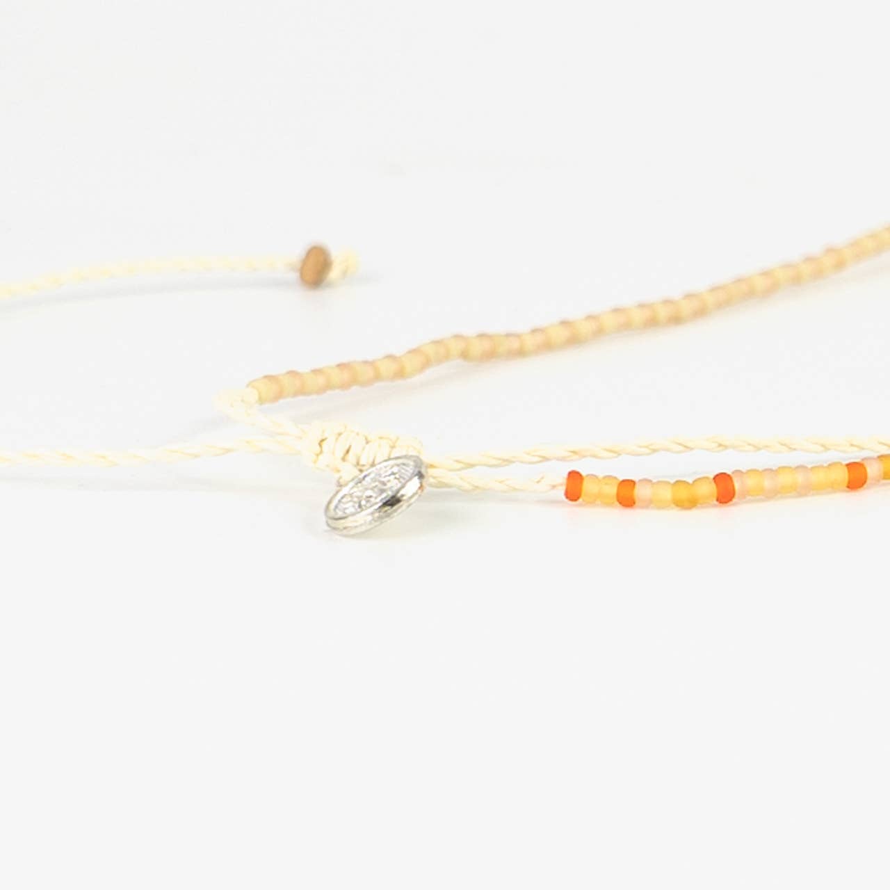 Pineapple Island – wholesale Choker/Krage – Alila nätt pärlhalsband med små pärlor7