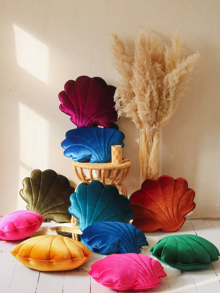 “Emerald Pearl” Velvet Shell Pillow for wholesale by Moi Mili