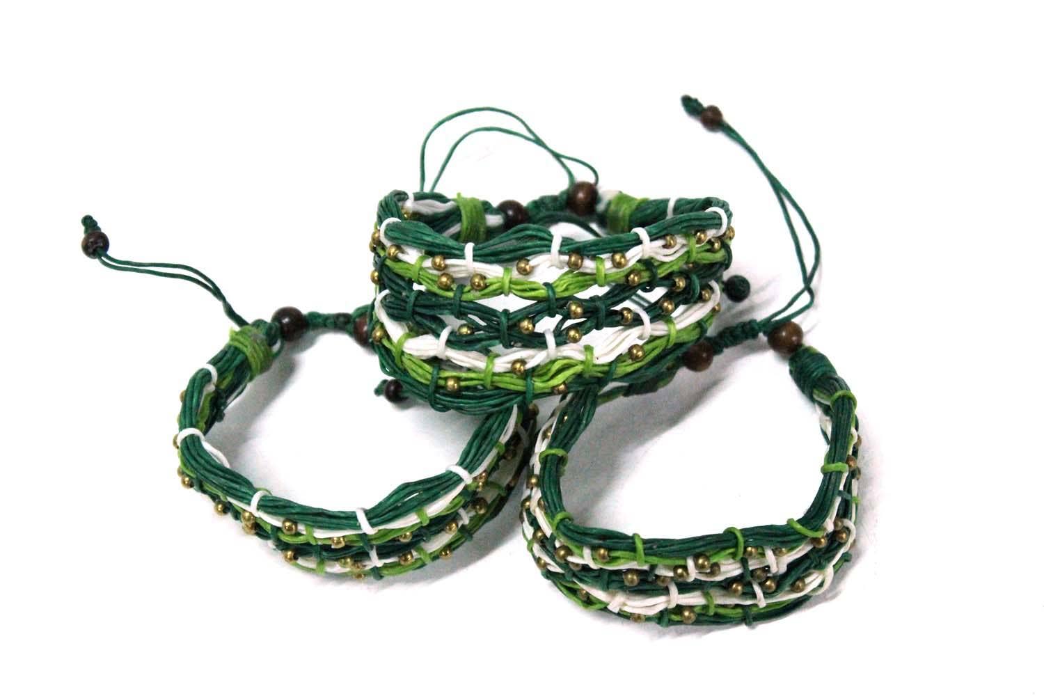 Lumily - Vente Parures de bijoux - LOT : Bracelet en laiton avec perles et cire, 3 pièces - Thaïlande