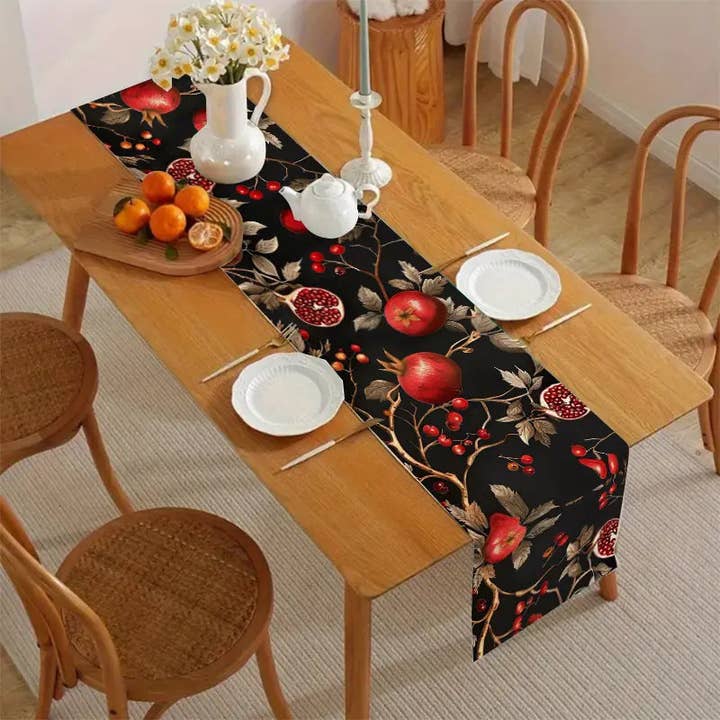 Huis Van Merken - Wholesale Table Runner - 1pc Vintage Red Pomegranate Pattern Rectangular Table Runner1