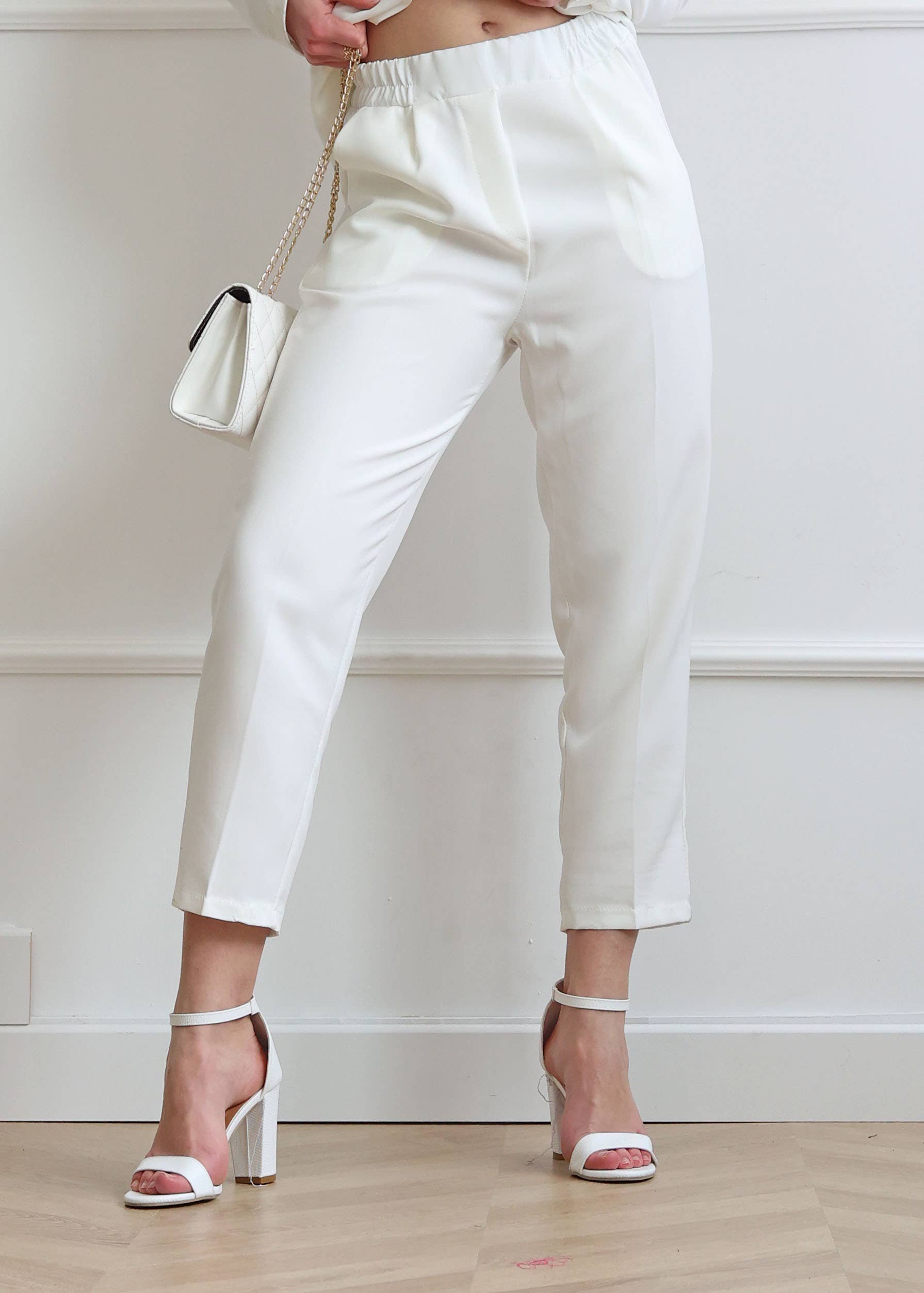 Adilynn DAYMENTEX - Wholesale Pants - Women's - 7/8 cut pants with pockets UL9528 white