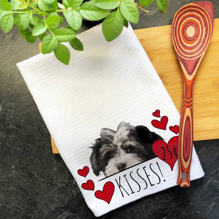 Torchon de cuisine Maltipoo Dog Hearts and Kisses pour la vente par Swanky Bazaar