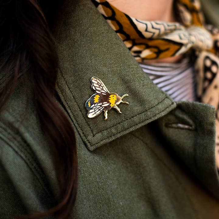 Mustard Beetle – wholesale Lapel pin/button – Bumble Bee Enamel Pin 1.25”2