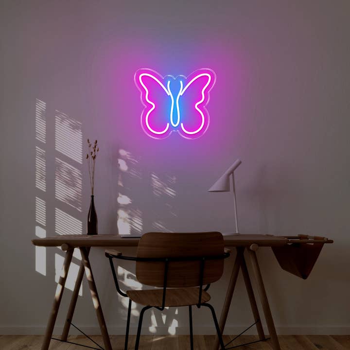 Panneau au néon LED en forme de papillon pour la vente par BeNeonUnicorn